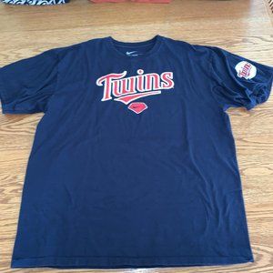 Nike Minnesota Twin Baseball Short Sleeve Large